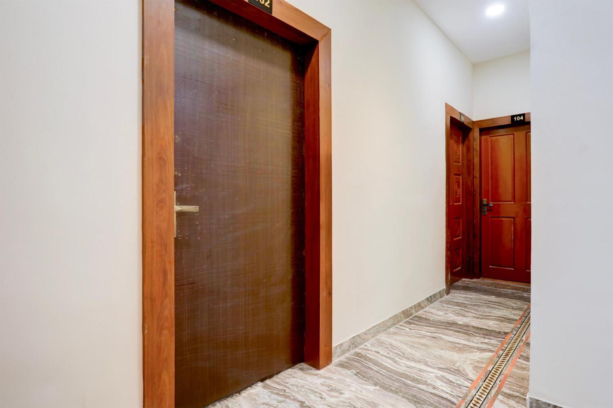 Hotel O Currency Inn Raipur  ภายนอก รูปภาพ